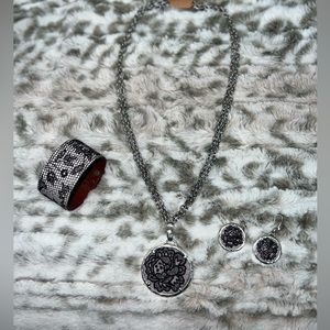 Patricia Nash Jewelry Set